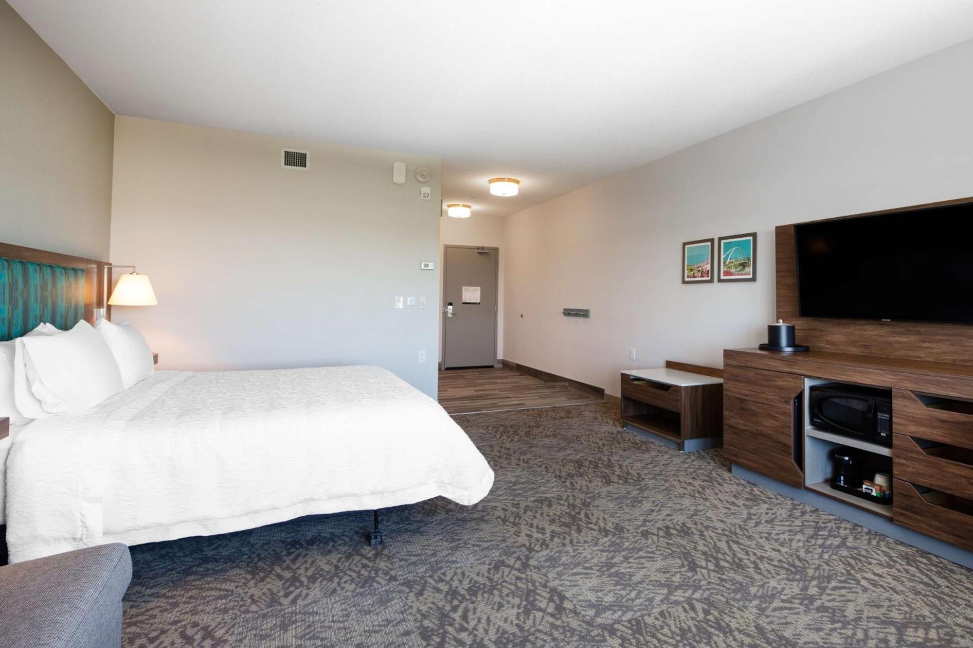 Hampton Inn & Suites Edmonton St. Albert, Ab Exterior foto
